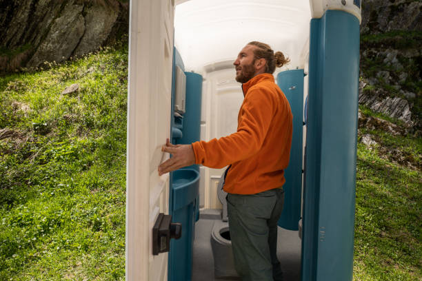Best Luxury portable toilet rental  in Compton, CA